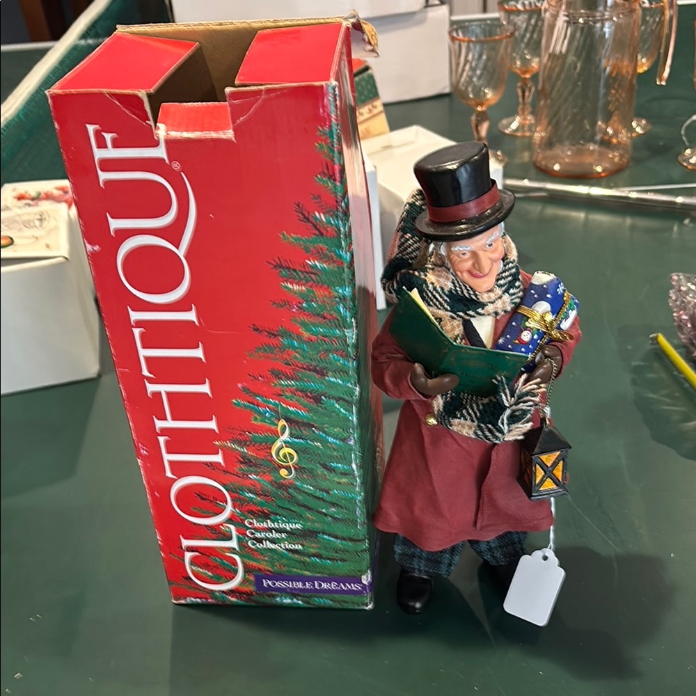 Clothtique Possible Dreams  Caroler